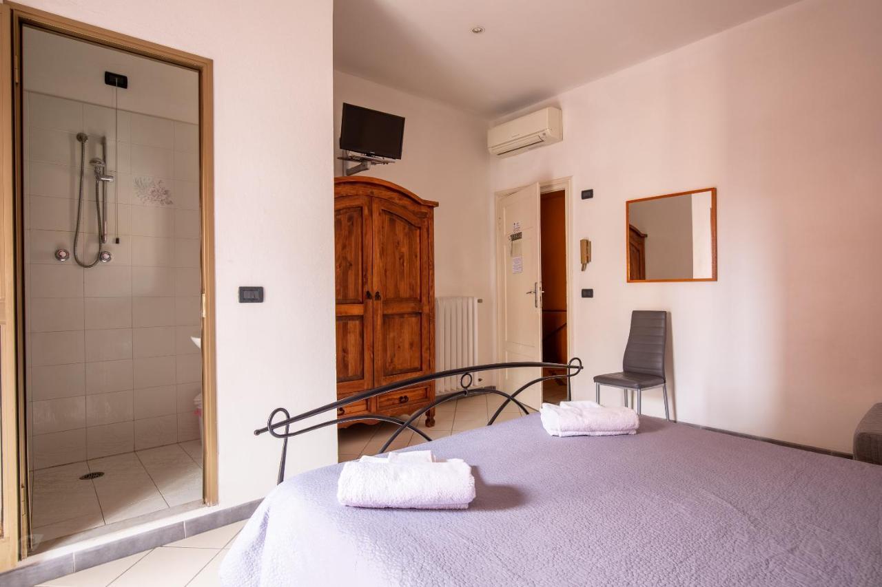Hotel Paolina Виареджо Екстериор снимка